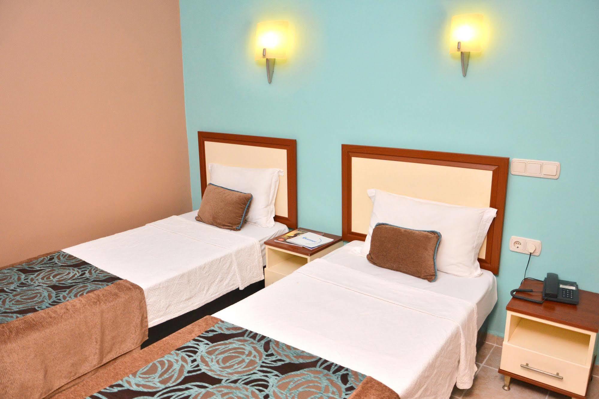 Cekmen Hotel Kemer Buitenkant foto